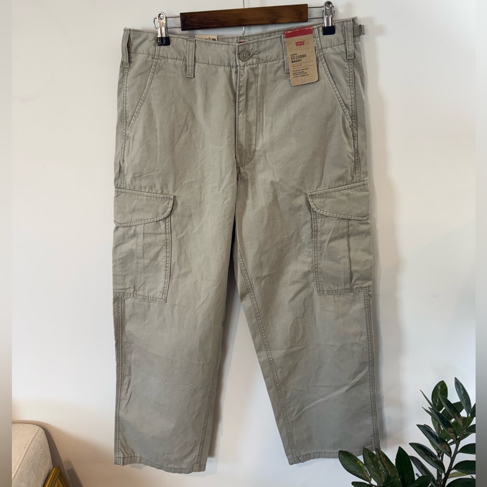 Levi’s XX Cargo Pants, Men’s 32x30 (34” Waist), Stone Tan Khaki, NWT - Picture 2 of 14